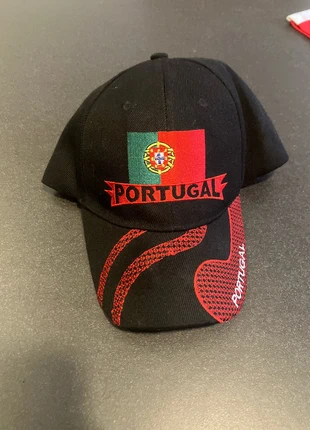 Black Portugal cap fast shipping, condition: Very good, size: Preemie, up to 44cm, €5.00, €5.95 includes Buyer Protection