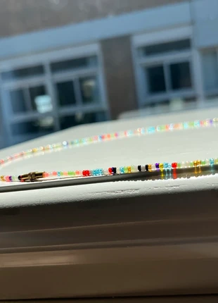 Multicoloured Waistbeads, marca: Pamoja designs, estado: Novo com etiquetas, €8.00, €9.10 inclui Proteção do Comprador