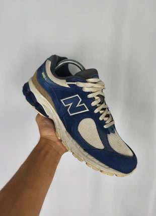 baskets New Balance 2002R bleu marine daim beige - Taille 43 / S174, marque: New Balance, état: Très bon état, taille: 43, 39,95 €, 42,65 € Protection acheteurs (Pro) incluse