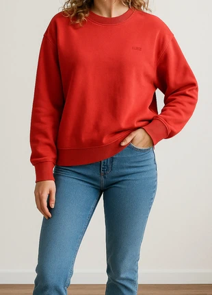 Pull Levis Femme col rond rouge, Taille L - Excellent etat (leger defaut discret sur la manche), marque: Levi's, état: Très bon état, taille: L / 40 / 12, 50,00 €, 53,20 € Protection acheteurs incluse