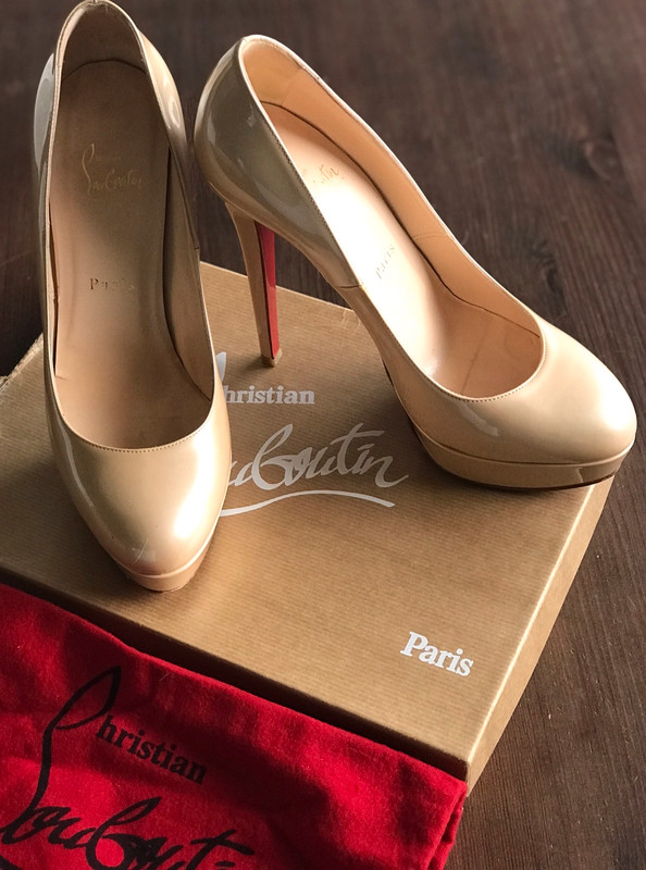 Louboutin 38 1 2 Vinted