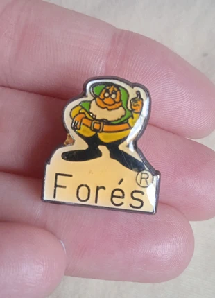 Pin muebles forés , marca: Vintage, estado: Muy bueno, 2,10 €, 2,91 € Protección al comprador incluida