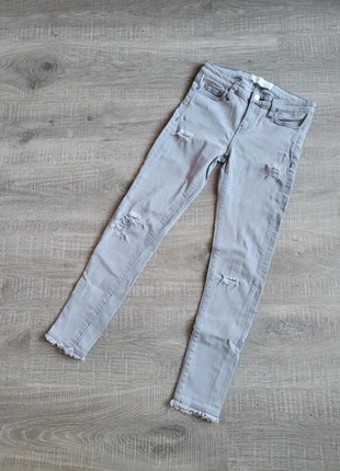 Jeans slim IRO 24, brand: IRO, condizioni: Ottime, taglia: XS / IT 38 / EU 34, €55.00, €58.45 include la Protezione acquisti