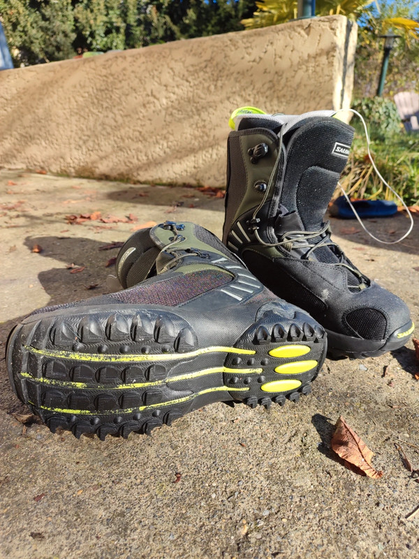 Boots snowboard Salomon autofit taille 44
