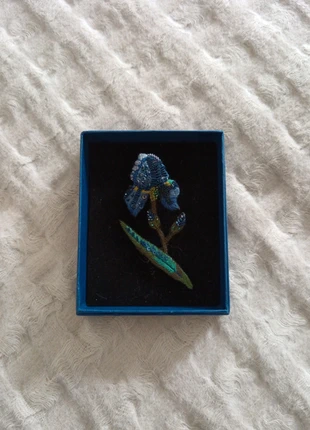 Très belle broche trovelore iris, marke: Trovelore, zustand: Neu, mit Etikett, 70,00 €, 74,20 € inklusive Vinted-Käuferschutz