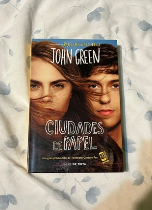 Libro Ciudades de Papel | John Green, estado: Muy bueno, 5,00 €, 5,95 € Protección al comprador incluida