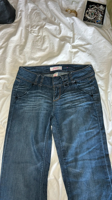 Vintage Candies Low rise flare Jeans Size 7 1