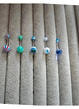 Lot de 5 piercings piercing nombril NEUF en acier chirurgical 🌸 rayé bleu blanc étoile rouge , marque: piercing neuf, état: Très bon état, 3,00 €, 3,85 € Protection acheteurs incluse