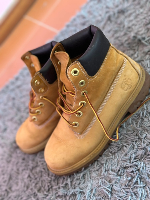 Bota deals marrom timberland