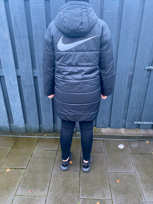 Nike parka 2024 core swoosh