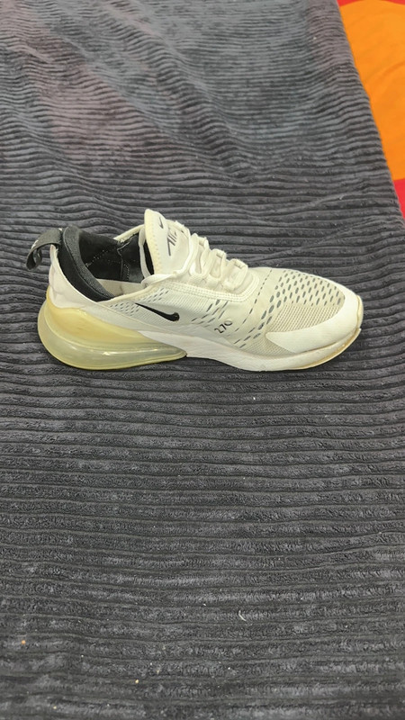 Air27c yellow top