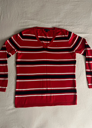 Pull Tommy Hilfiger Femme rouge col V - Taille L, brand: Tommy Hilfiger, condition: Good, size: L / 40 / 12, 20.00 €, 21.70 € includes Buyer Protection