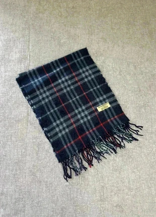 Écharpe Burberry bleu marine, marca: Burberry, estado: Muito bom, €45.00, €47.95 inclui Proteção do Comprador Pro