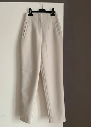 Pantalon Zara, marque: Zara, état: Très bon état, taille: XS / 34 / 6, 8,00 €, 9,10 € Protection acheteurs incluse