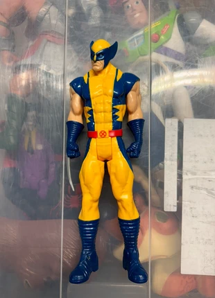 Personaggio wolverine xman 30 cm action figures marvel, merk: Marvel, staat: Heel goed, maat: Universeel, € 9,00, € 10,15 inclusief Kopersbescherming