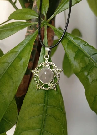 Quartz rose collier en pierres naturelles Lithothérapie, état: Très bon état, 12,00 €, 13,30 € Protection acheteurs (Pro) incluse