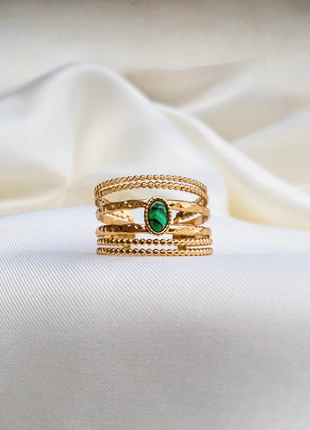 Anillo acero dorado piedra verde / Bague acier doré pierre verte, marque: Local, état: Neuf sans étiquette, taille: Ajustable, 5,90 €, 6,90 € Protection acheteurs (Pro) incluse