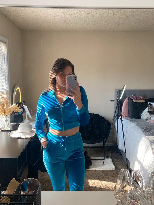 Blue Velvet Sweat Suit 1