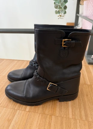 Boots Massimo Dutti, merk: Massimo Dutti, staat: Heel goed, maat: 39, € 20,00, € 21,70 inclusief Kopersbescherming