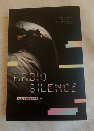 Obrázek k inzerátu: Radio silence