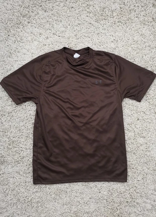 T-shirt marron en très bon état - Under Armour - Taille S, brand: Under Armour, condition: Very good, size: S, €10.00, €11.20 includes Buyer Protection