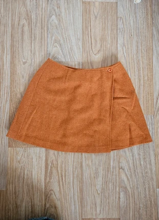 Jupe d'hiver orange T42, marque: Stefanel, état: Très bon état, taille: XL / 42 / 14, 6,00 €, 7,00 € Protection acheteurs incluse