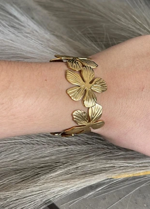 Bracelet manchette doré en acier inoxydable, brand: Tendance, condizioni: Ottime, €12.00, €13.30 include la Protezione acquisti Pro