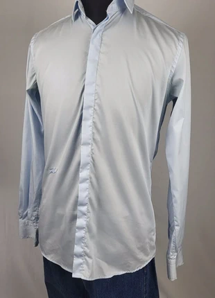 Chemise bleu clair Karl Lagerfeld homme élégante col rigide coupe ajustée taille 38 / 96 coton, merk: Karl Lagerfeld, staat: Heel goed, maat: M, € 25,00, € 26,95 inclusief Kopersbescherming Pro