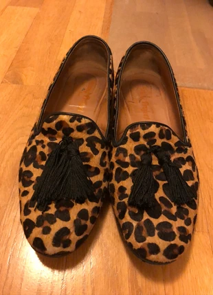 Mocassin cuir dessin fourrure guépard, 41, marque: funky projetd, état: Très bon état, taille: 41, 24,00 €, 25,90 € Protection acheteurs incluse