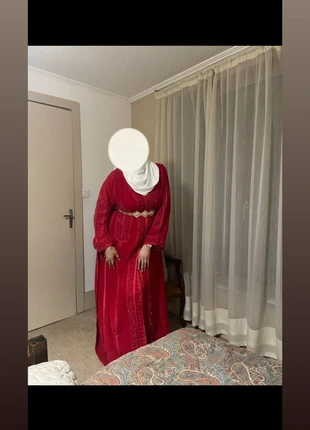 Takchita Marokkaanse rood, condition: Very good, size: L / 40 / 12, €80.00, €84.70 includes Buyer Protection