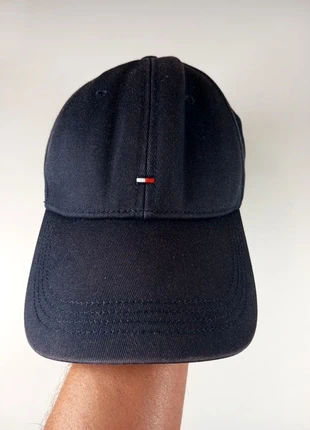 Casquette Tommy Hilfiger, bleu foncé, marine. Taille unique, marca: Tommy Hilfiger, estado: Muito bom, tamanho: Tamanho único, €12.00, €13.30 inclui Proteção do Comprador