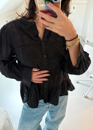 Zara Black Embroidered Blouse XS, marque: Zara, état: Neuf sans étiquette, taille: XS / 34 / 6, 20,00 €, 21,70 € Protection acheteurs incluse