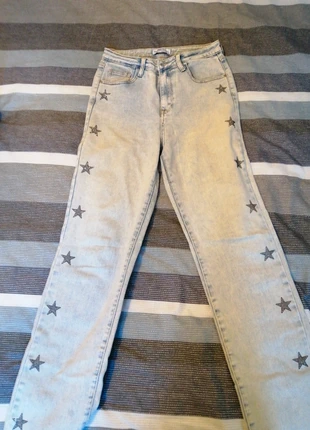 Lichtblauw damesspijkerbroek, état: Bon état, taille: M / 38 / 10, 5,00 €, 5,95 € Protection acheteurs incluse