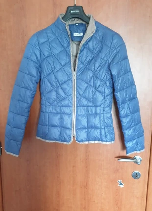 Giacca leggera blu con zip., merk: DJ85ºC, staat: Heel goed, maat: M / 38 / 10, € 7,00, € 8,05 inclusief Kopersbescherming