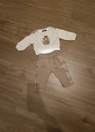 Completo neonato 9 mesi, marca: Nazareno Gabrielli, estado: Bom, tamanho: 6-9 meses / 68 cm, €7.00, €8.05 inclui Proteção do Comprador