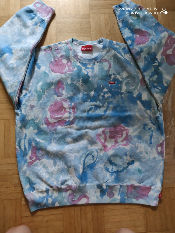 Supreme small box crew neck watercolor floral - Vinted