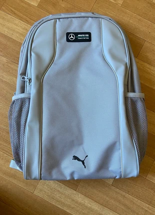 Sac à dos Mercedes-AMG petronas motorsport x PUMA, marque: Puma, état: Neuf avec étiquette, 45,00 €, 47,95 € Protection acheteurs incluse