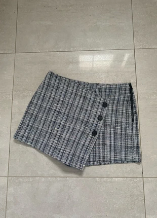 Short effet jupe à carreaux Cache Cache, marque: Cache Cache, état: Très bon état, taille: M / 38 / 10, 5,00 €, 5,95 € Protection acheteurs incluse