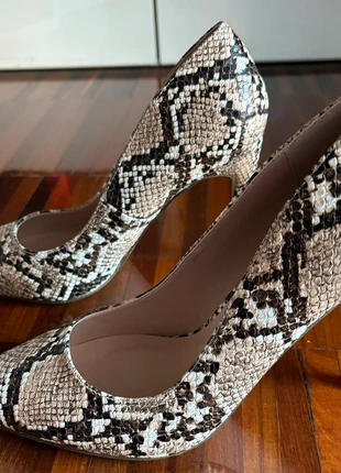 Décolleté Oltre nere motivo rettile, taglia 38, nuove, brand: Oltre, condizioni: Nuovo senza cartellino, taglia: 38, €28.00, €30.10 include la Protezione acquisti