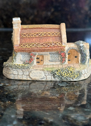 Memory Lane Cottages ‘9 Wayside Cottage’, brand: Memory Lane, condition: Good, £10.00, £11.20 includes Buyer Protection