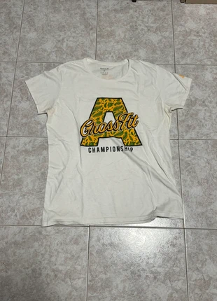 Maglia Reebok CrossFit bianca originale – come nuova – taglia M, brand: Reebok, condizioni: Ottime, taglia: M / IT 42 / EU 38, €5.00, €5.95 include la Protezione acquisti