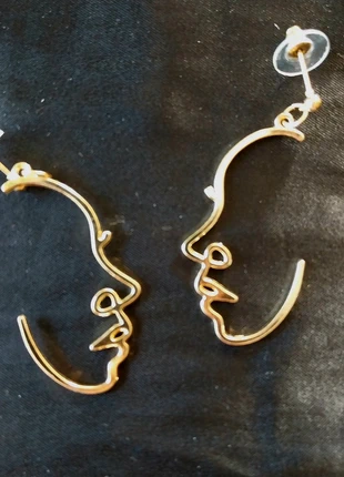 Boucles d'oreilles forme visage , marque: Vintage, état: Neuf sans étiquette, 4,00 €, 4,90 € Protection acheteurs incluse