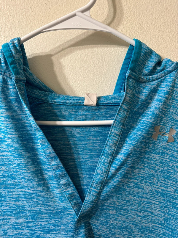 Blue Under Armour Long Sleeve Shirt Size Small 5