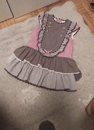 Vestido talla 4 , marque: Laura, état: Bon état, taille: 4 ans / 104 cm, 3,00 €, 3,85 € Protection acheteurs incluse