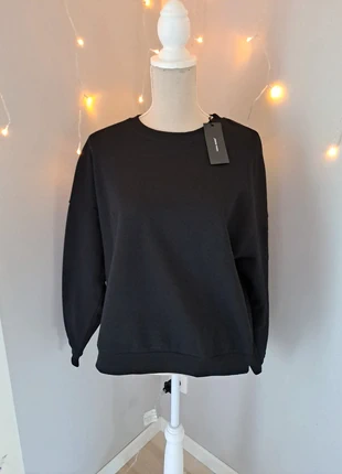 Sweat noir oversize noir Vero Moda t. M, brand: Vero Moda, condition: New with tags, size: M / 38 / 10, €12.00, €13.30 includes Buyer Protection