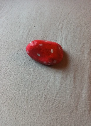 Handpainted rock mushroom, condition: Very good, £1.50, £2.28 includes Buyer Protection