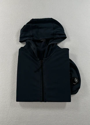 Pull veste à capuche zippé CP Company bleu marine L homme old money, brand: C.P. Company, condition: Very good, size: L, €85.00, €89.95 includes Buyer Protection