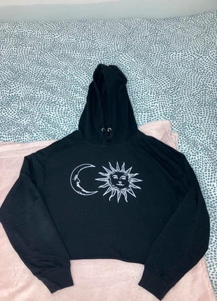 Pull lune et étoile, brand: aucune, condition: Good, size: S / 36 / 8, €2.00, €2.80 includes Buyer Protection