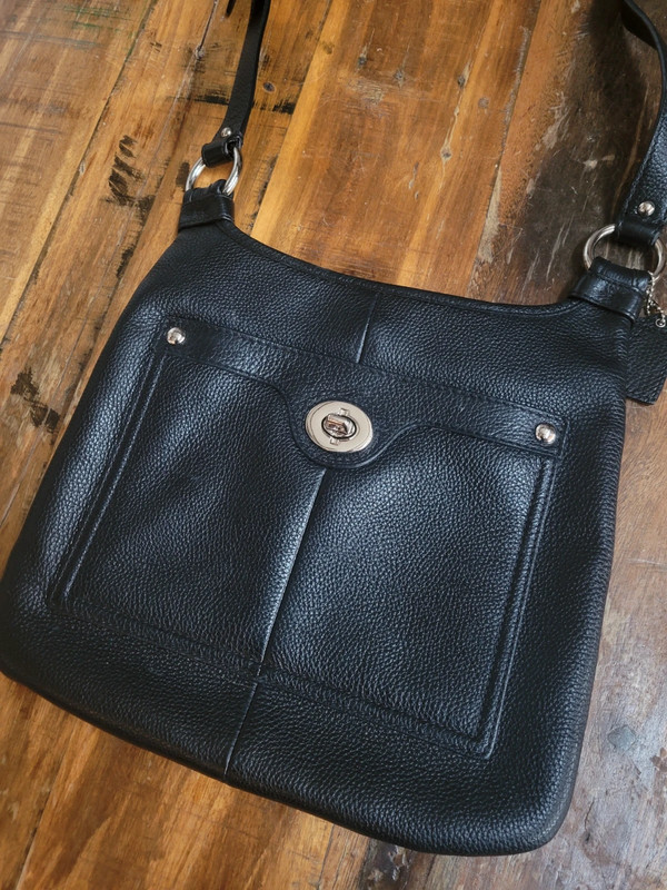 Black coach purse sales