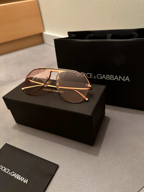 graan Previs site pasta Dolce en Gabbana zonnebril - Vinted